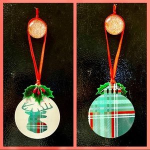 Stylish Double Sided Pendant Holiday Ornament